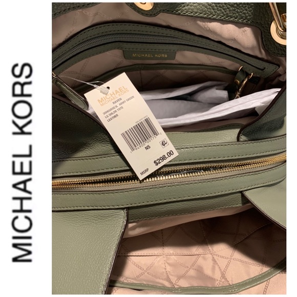 NWT authentic MK genuine leather shoulder bag - Picture 2 of 5